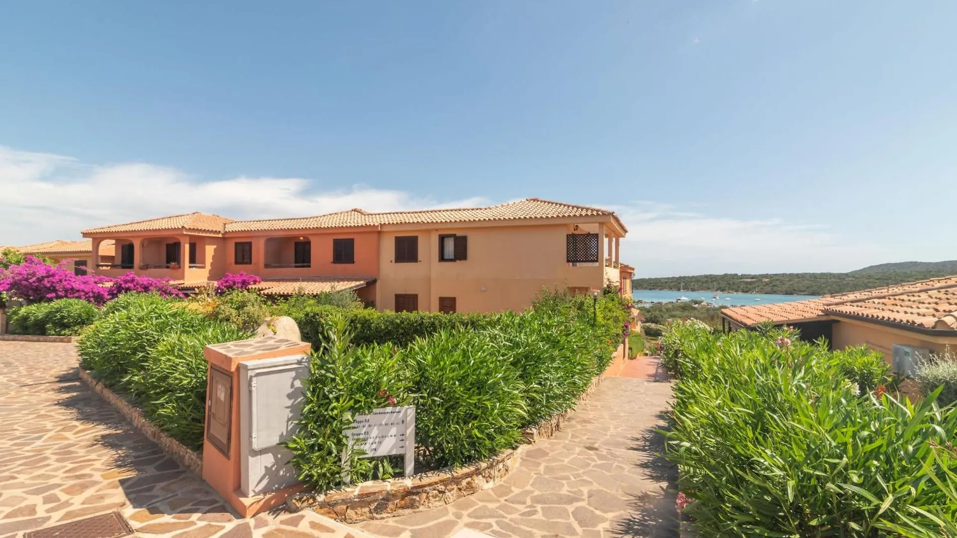 Apartment Csc - 5 By Interhome Golfo Aranci 0*,